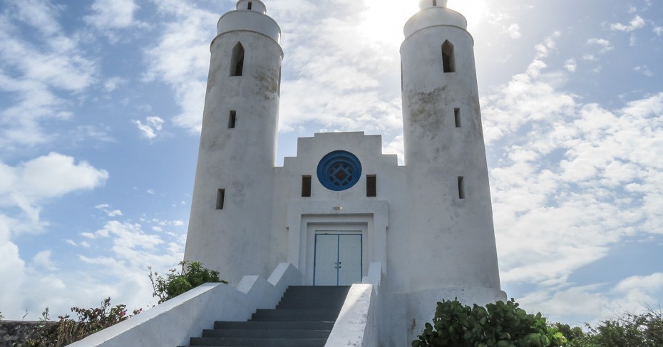 Bangunan Tempat Ibadah Bersejarah di Bahamas